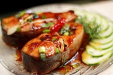 Cá basa kho tộ 